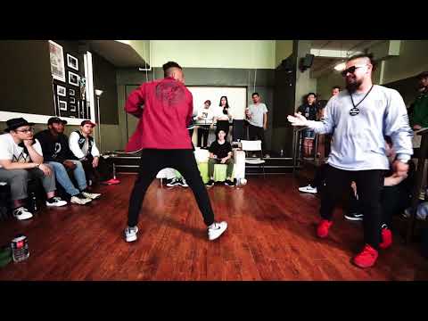 Erin De Phunk vs. Protoman