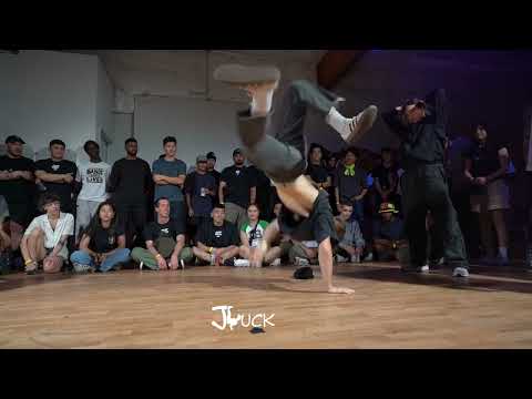 Full Bloom vs Stray Path